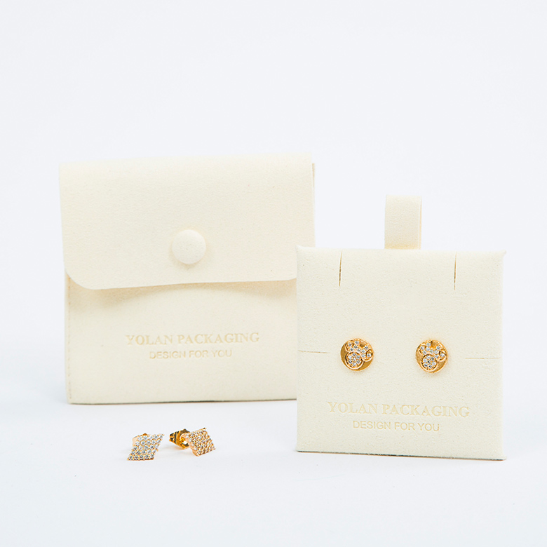 কার্ডবোর্ডের বাক্সগুলি কাস্টমাইজ করার সময় রঙের মিলের দিকে কেন মনোযোগ দিন